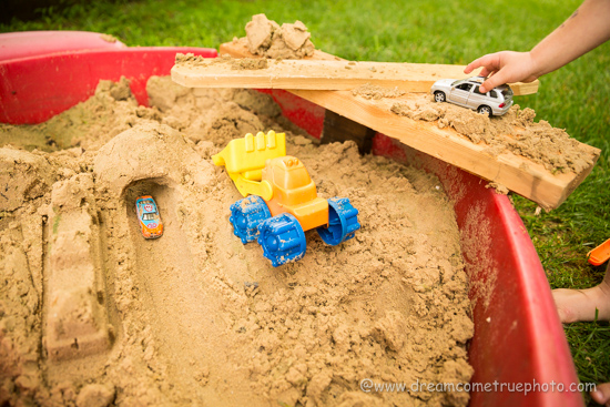 5 Awesome Sandbox Kids Activities - construction site